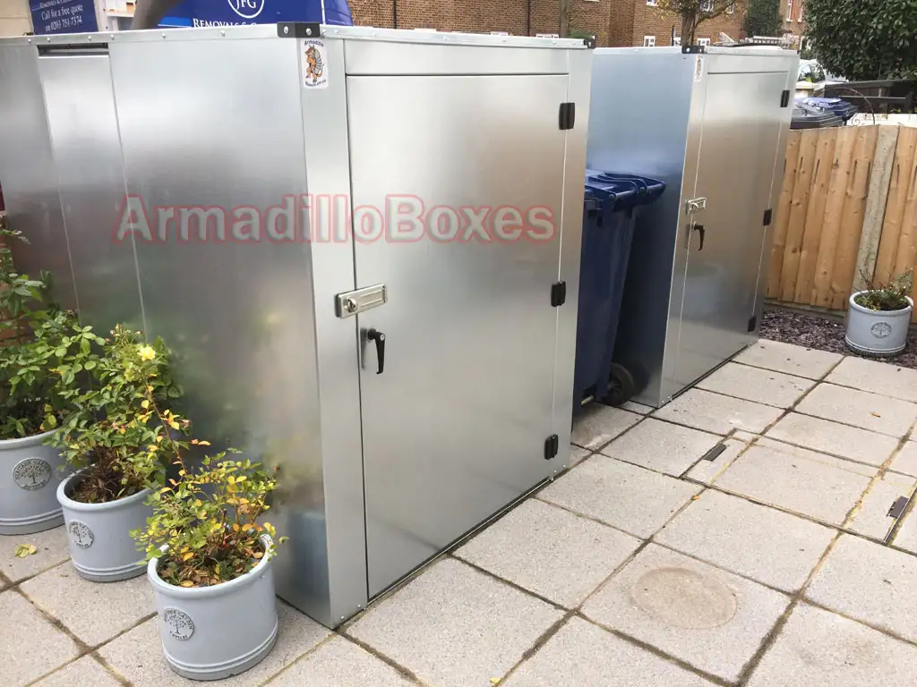 Tall 5ft mobility scooter unit